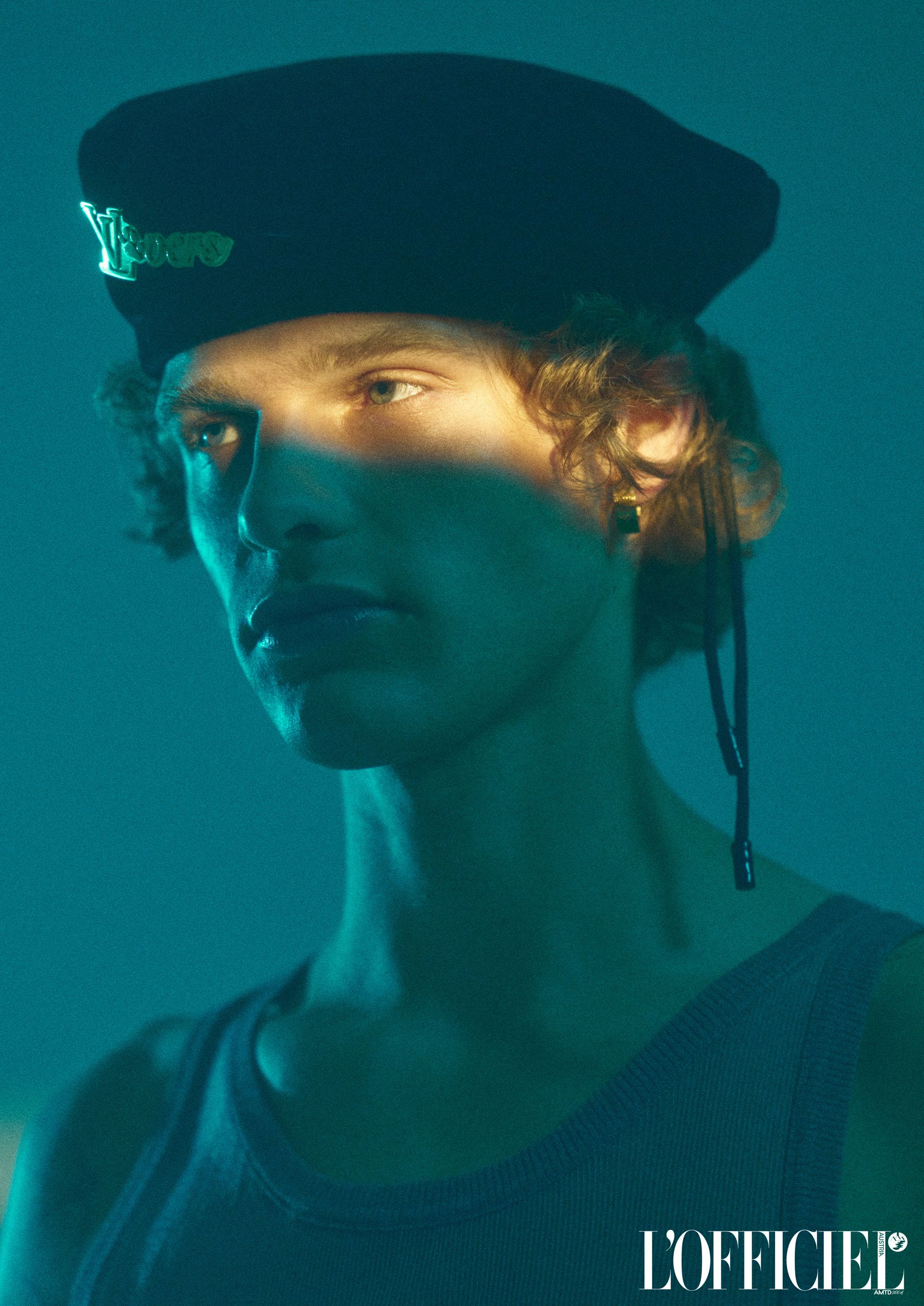Beyond Time - L'Officiel - Pic. 4
