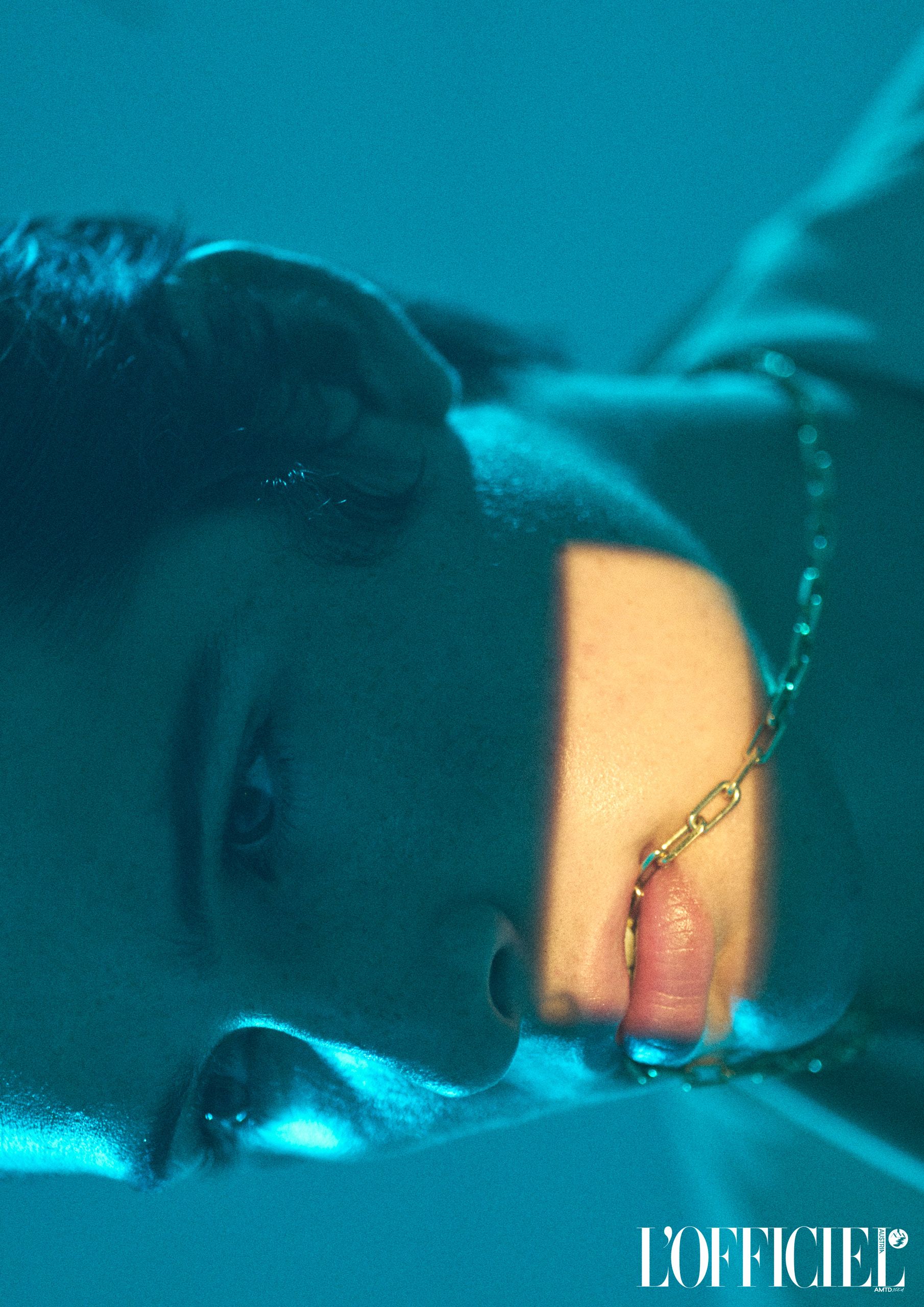 Beyond Time - L'Officiel - Pic. 7
